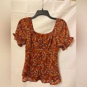 Floral Blouse size small